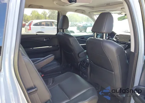 2022 Honda Pilot 2Wd Touring 7 Passenger from USA, damaged, VIN 5FNYF5H6XNB019297